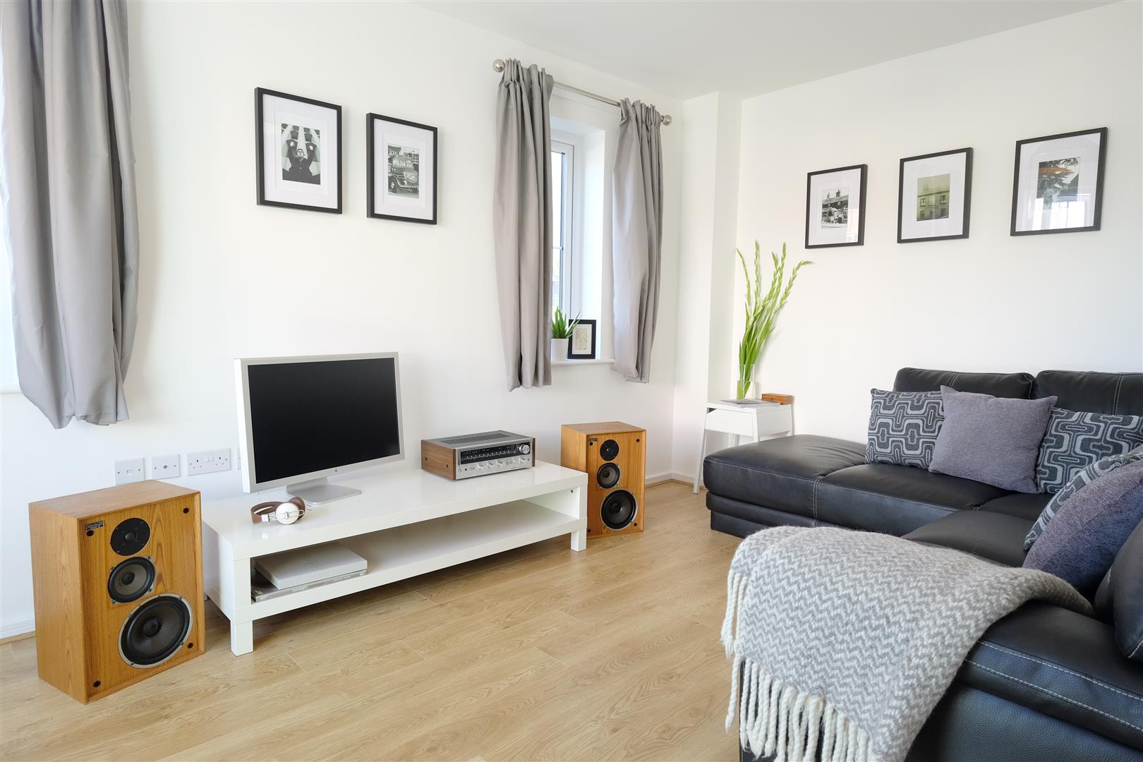 2 Bedroom House